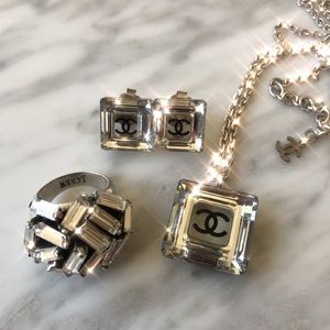 CHANEL swarovski crystal earring & necklace set